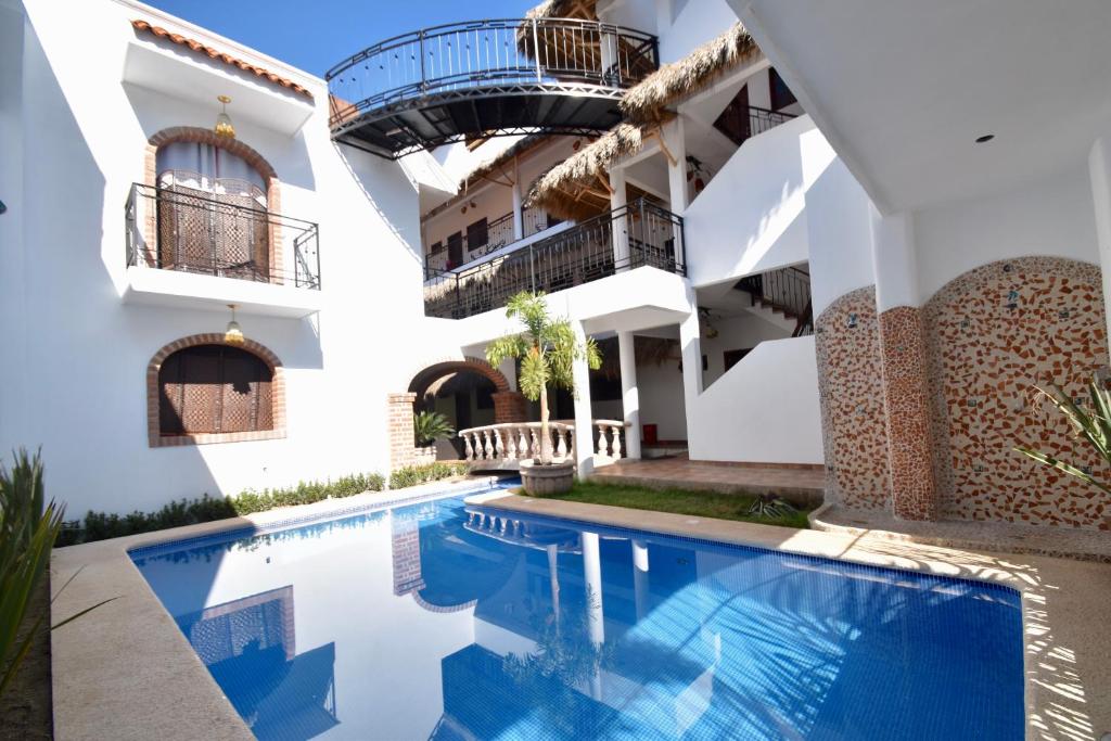 Villas Amalia Hotel