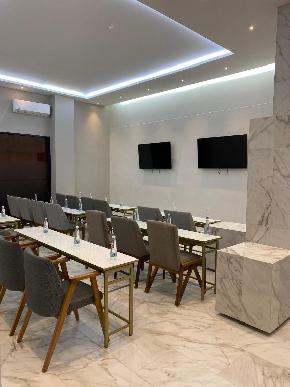 ZEGEN HOTELES Desayuno Incluido